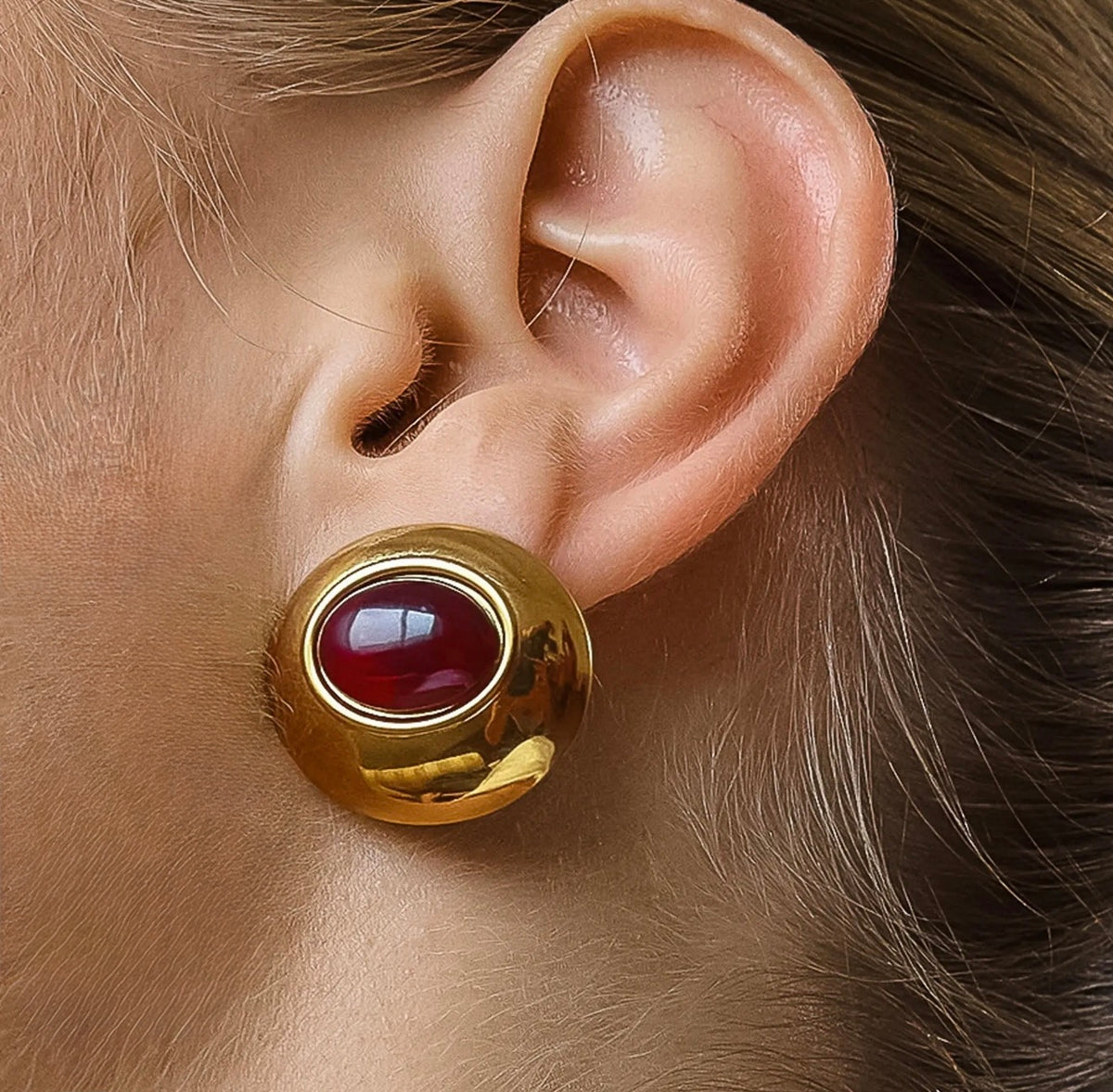 Pine Red Stone Stud Earrings