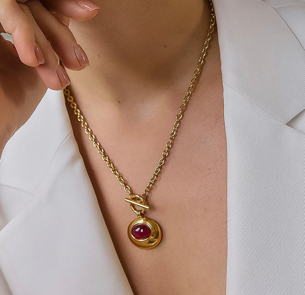 Pine Red Stone Pendant Necklace