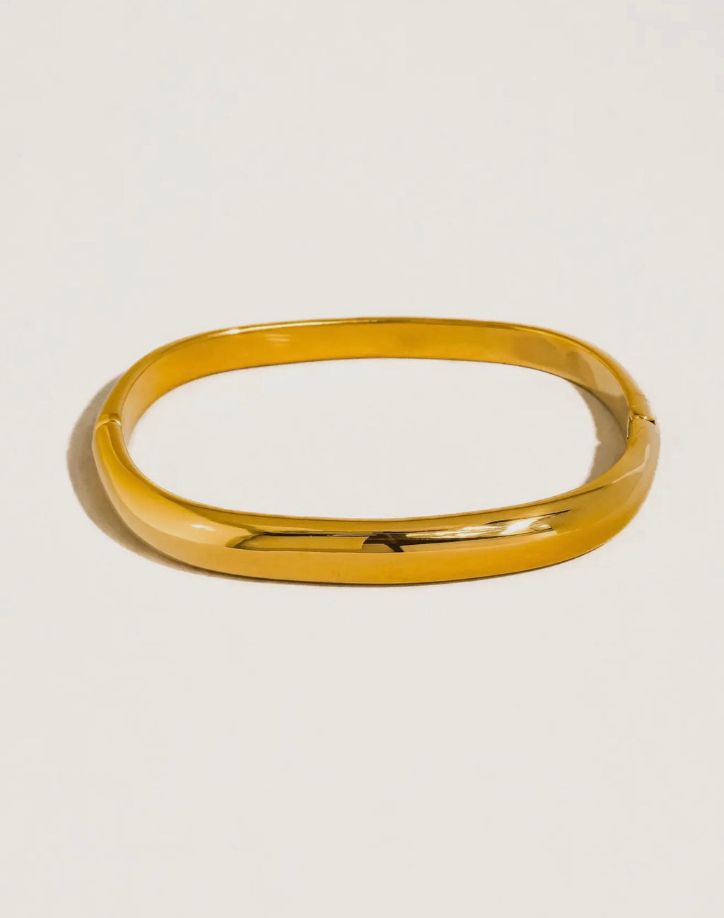 Renzi 18K Gold Non-Tarnish Classic Bangle