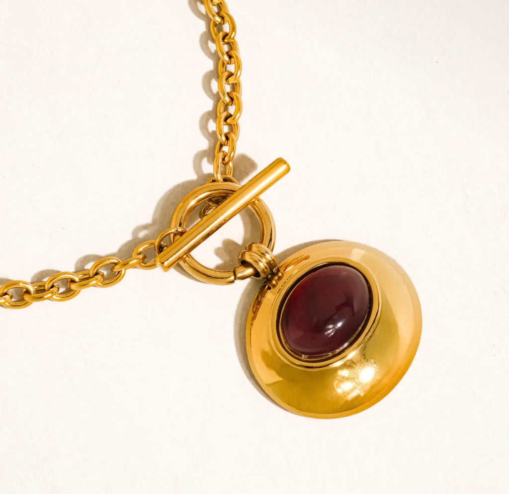 Pine Red Stone Pendant Necklace