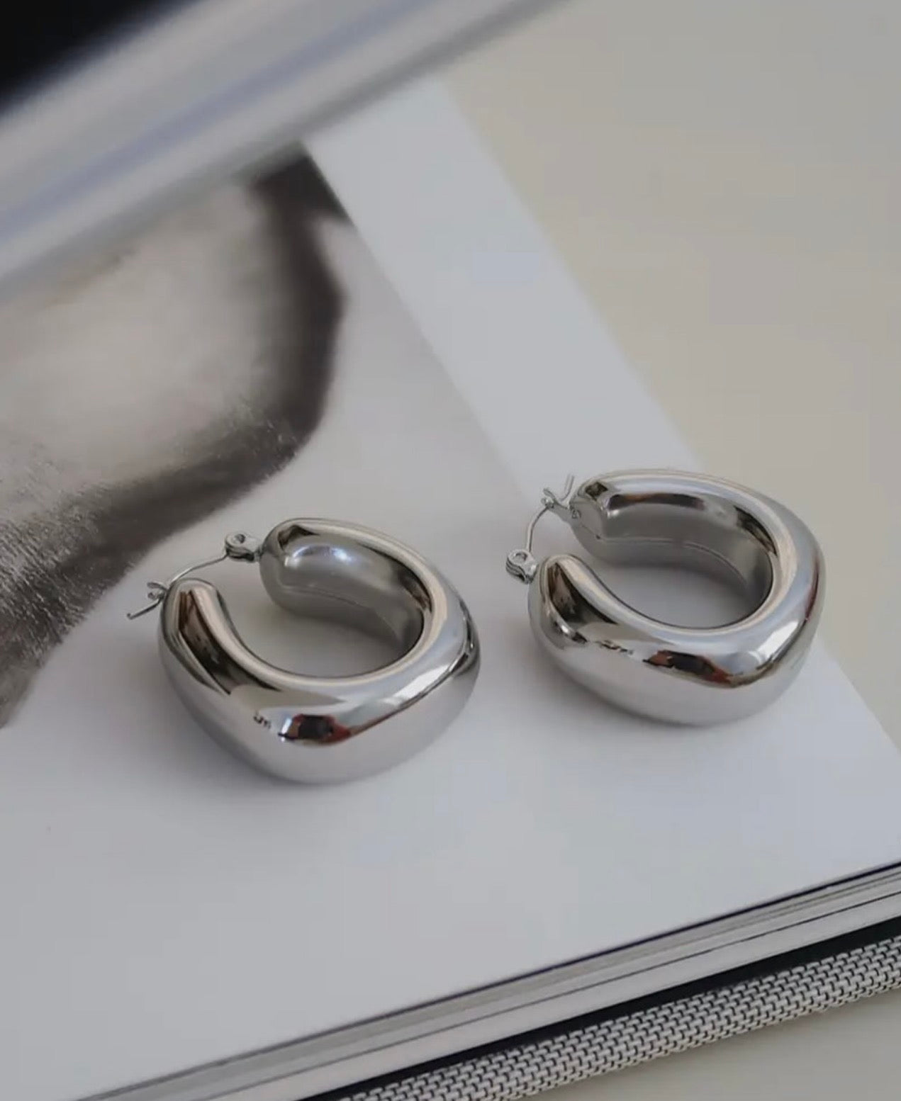 Hunter Hoop Earrings